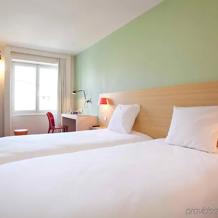 Ibis Centre 3*